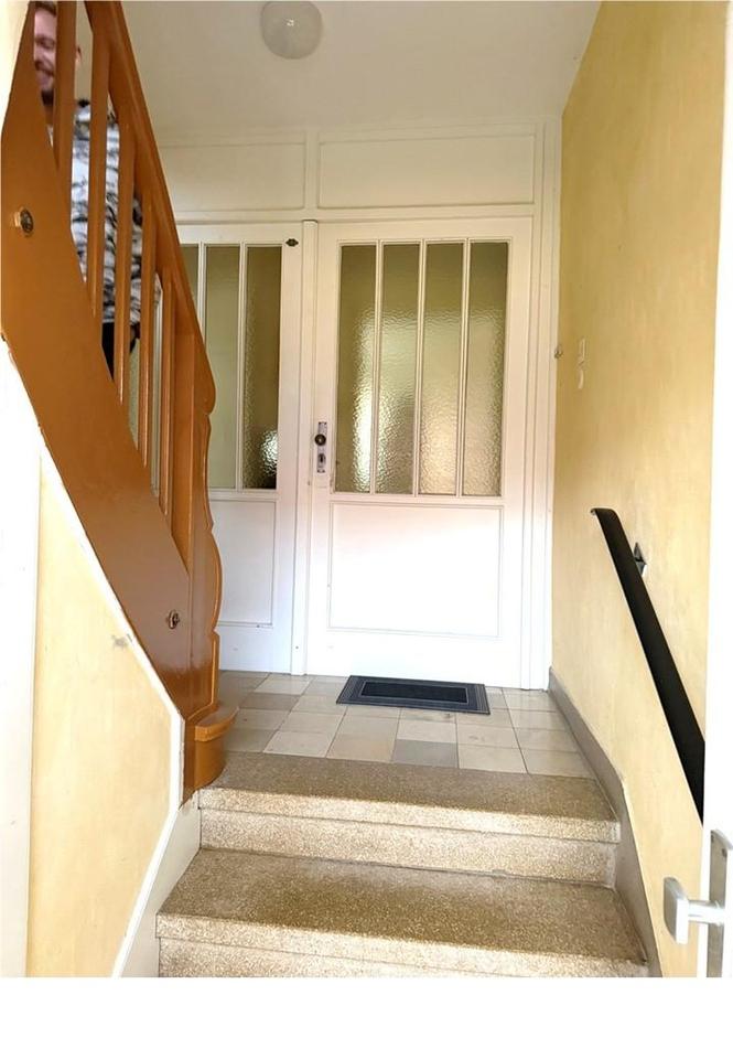 Zweifamilienhaus mit großem Potenzial in begehrter Lage von Offenburg-Zunsweier – Bild 2