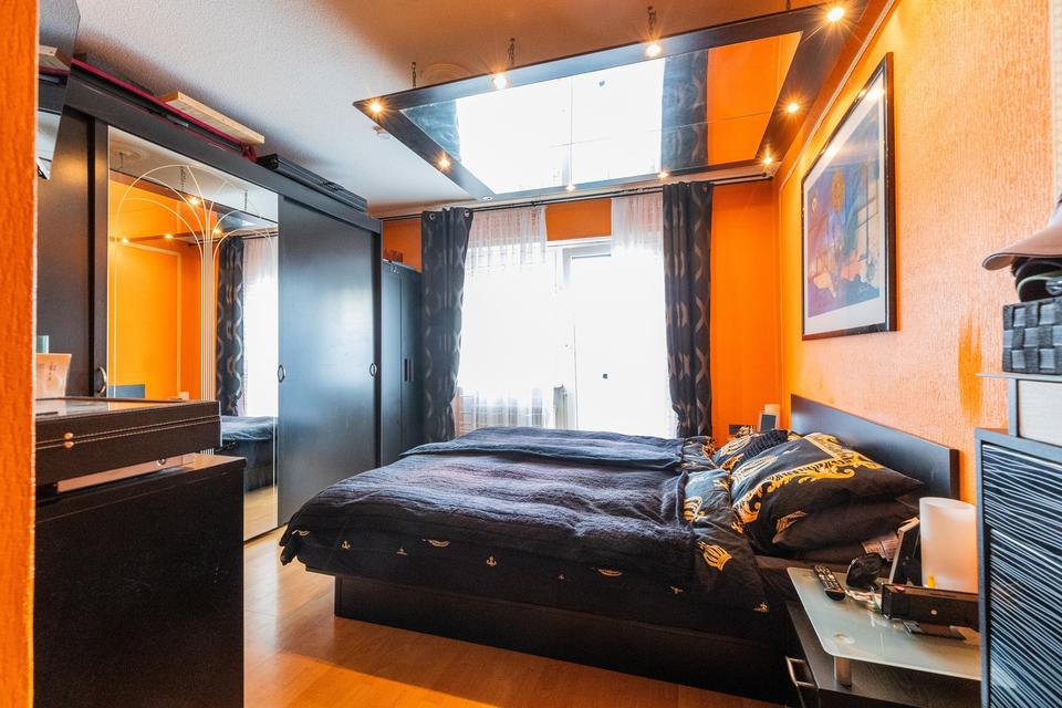 Wohnen wie im Haus: 250 m² auf einer Ebene , separater Eingang, riesen Terrasse – Bild 13