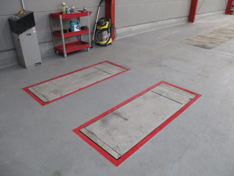 Pkw Werkstatt-KFZ-Transporter-LKw Werkstatt mit Autoplatz – Bild 2