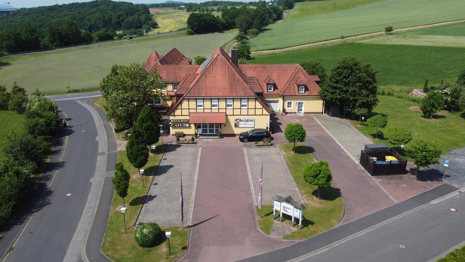 Seltene Gelegenheit: großes, erweiterbares Anwesen in Top-Lage – ideal für Wohnen und/oder Gewerbe – Bild 3