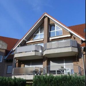 Helle 3,5-Zimmer Maisonette mit Balkon & TG in ruhiger Lage