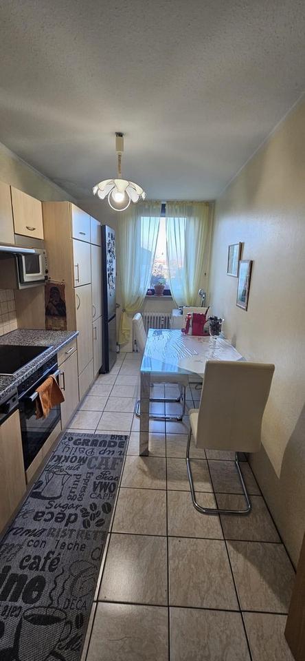 3-Zimmer-Wohnung inkl. Tiefgaragenstellplatz, Balkon & Aufzug – Bild 3