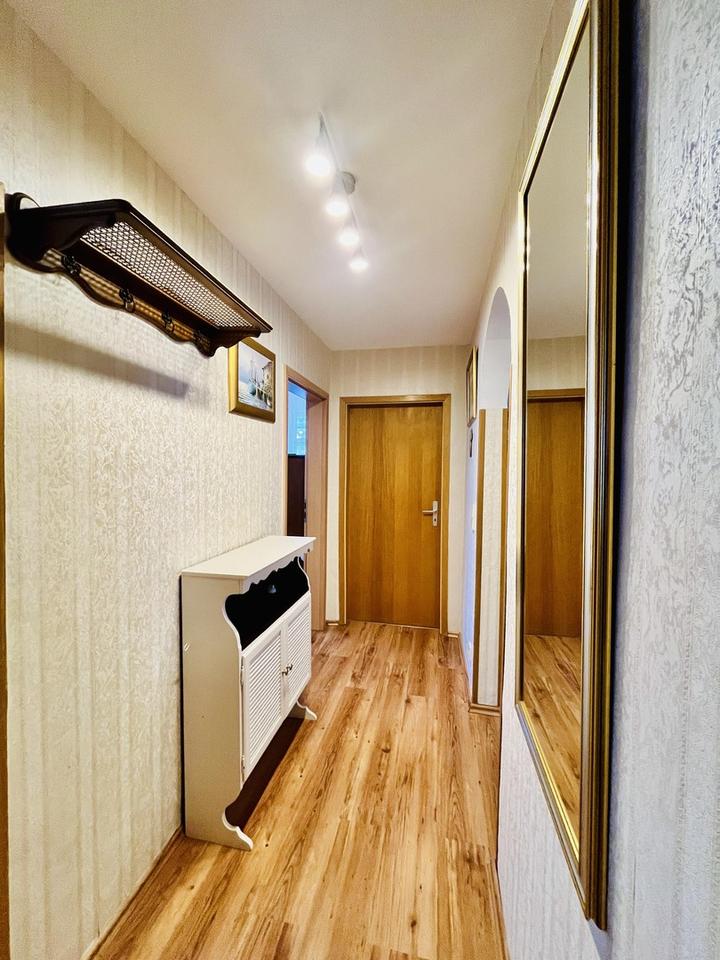 Schönes 2-Familienhaus mit zwei weiteren Zimmern im Gartengeschoss und ausbaufähiges DG! – Bild 8