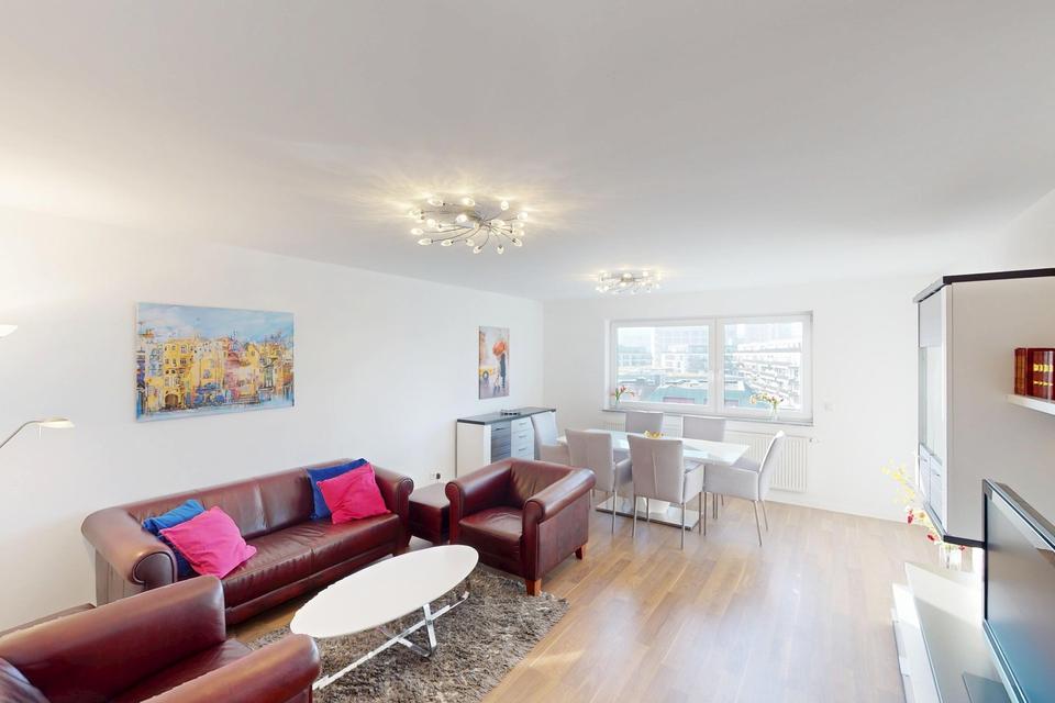 5.OG mit Fahrstuhl und unglaublichem Blick über die Stadt (provisionsfrei) – Bild 6