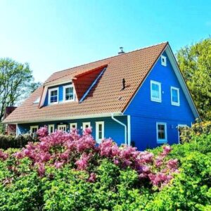 Exklusives Schwedenhaus mit 3 Wohneinheiten und Boddenblick in Bestlage von Wieck