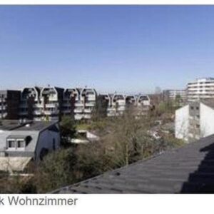 - günstige Verkehrslage -  1.5 Zi. Dachgeschosswohnung mit Einbauküche / Provisionsfreie