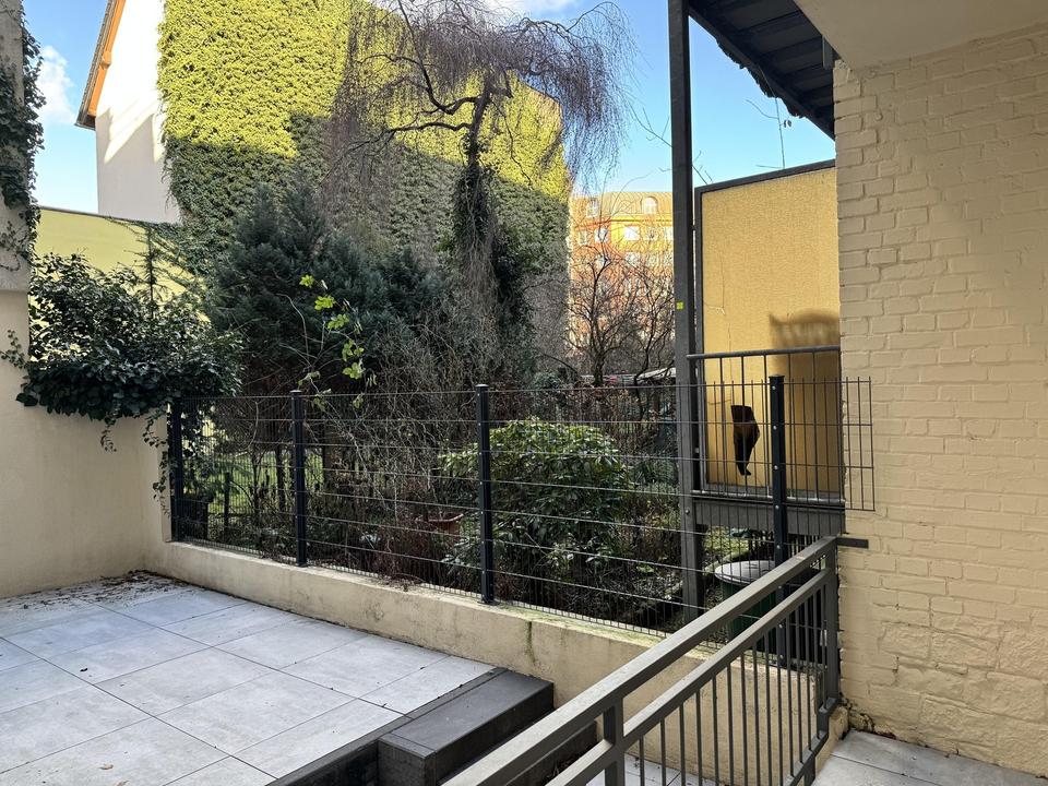 Wunderschöne 3-Zimmer-Wohnung mit Balkon und Küche – Bild 10