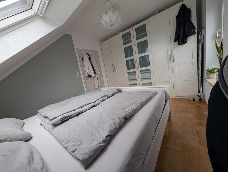 Attraktive 3,5 Zimmer Galeriewohnung mit Südbalkon & 2 Stellplätzen – Bild 5