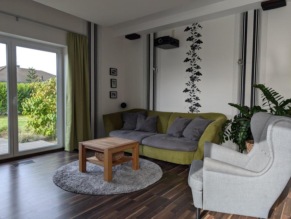 Architektenhaus (KfW 40) mit Schwimmteich + Nebengebäude ( 78 m²)+Solar – Bild 28