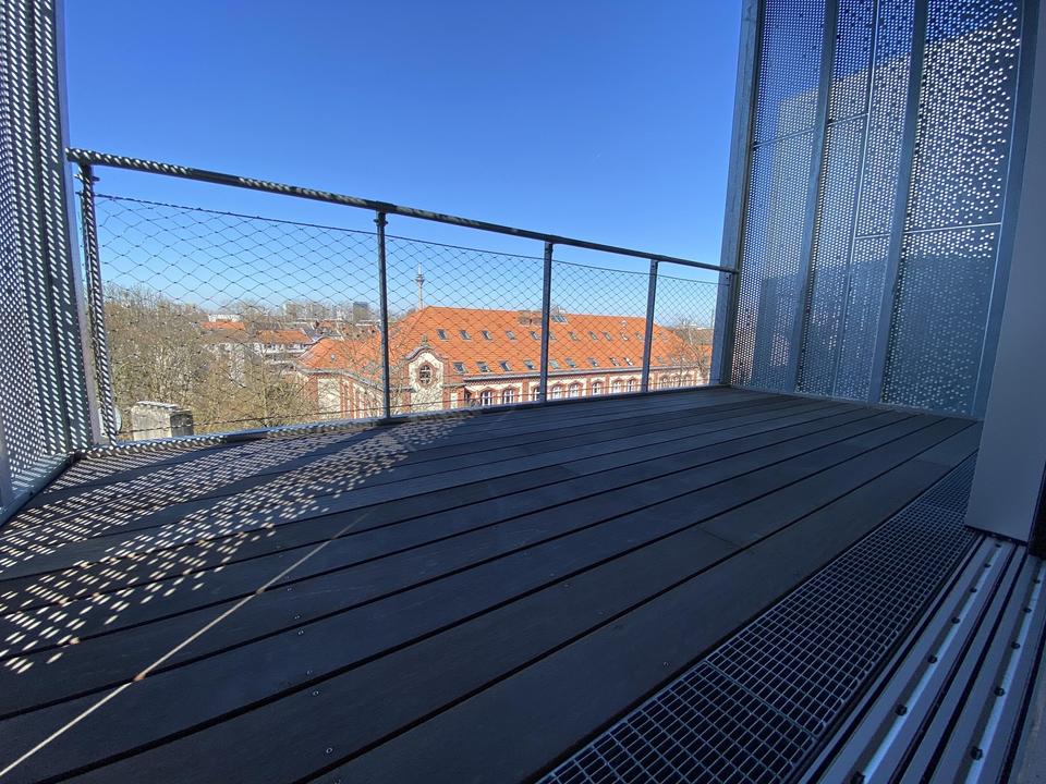 Bilker Bunker - Wohnen über den Dächern von Düsseldorf / Living above the roofs of Düsseldorf – Bild 20