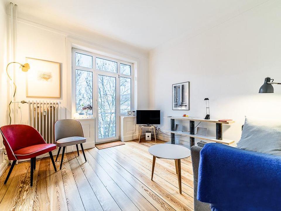 Möbliertes Apartment in Bestlage mit Balkon – Bild 3