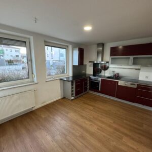 142 m² Wohnfläche - 4 Zimmer Wohnung in Berching inkl. EBK, 2 Stellplätze