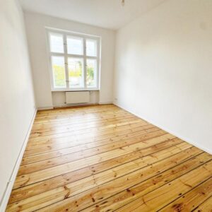 Provisionsfrei: Herrliche vermietete Altbau-Wohnung in Toplage keine Sperrfrist