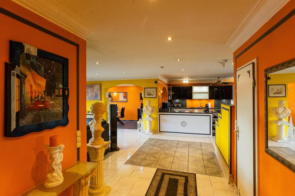 Wohnen wie im Haus: 250 m² auf einer Ebene , separater Eingang, riesen Terrasse – Bild 10