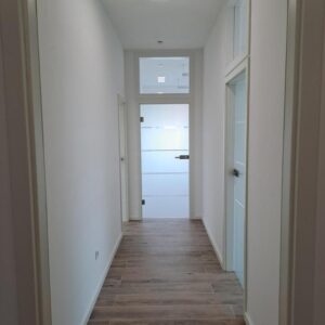 TOP Büro 105m2 S/W, hell, Raumh.2,85m, FB-Heiz.+ökologisch isoliert, gr. Balkon, Bad, Auzug