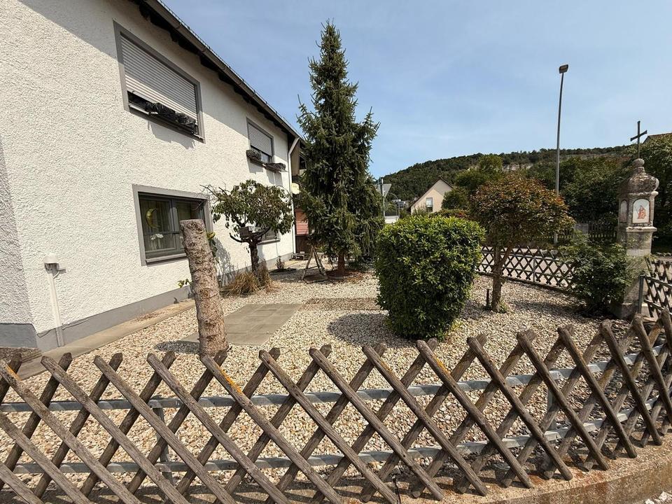 Großzügiges Mehrgenerationenhaus mit viel Potenzial in Beilngries – Bild 11