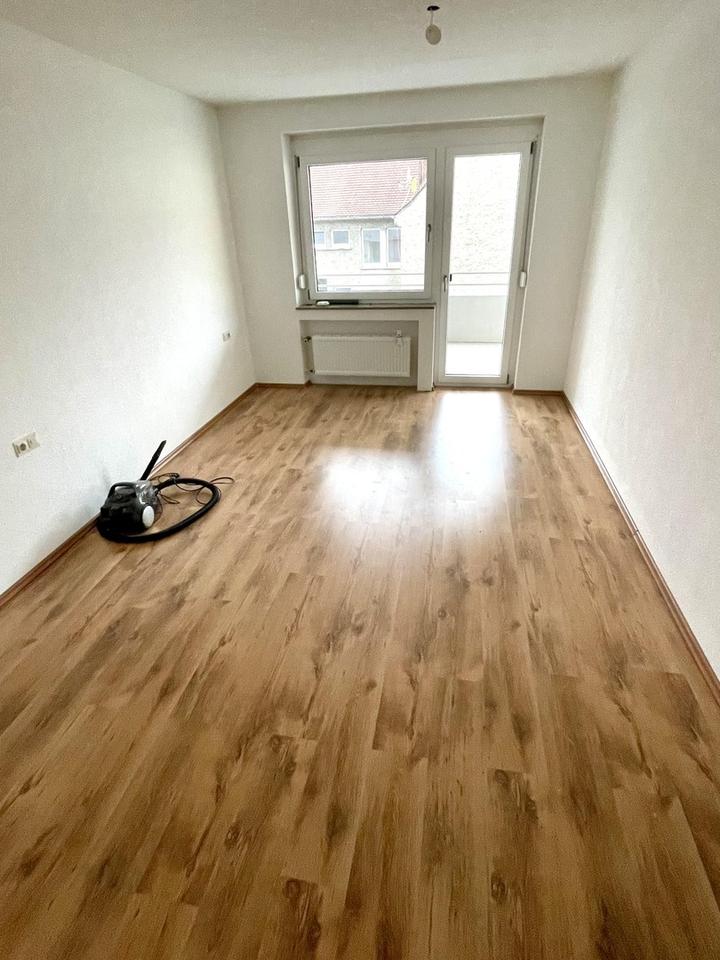 Helle 2-Zimmer-Wohnung mit Balkon in der Stadtmitte Neu-Ulm, sofort bezugsreif – Bild 4
