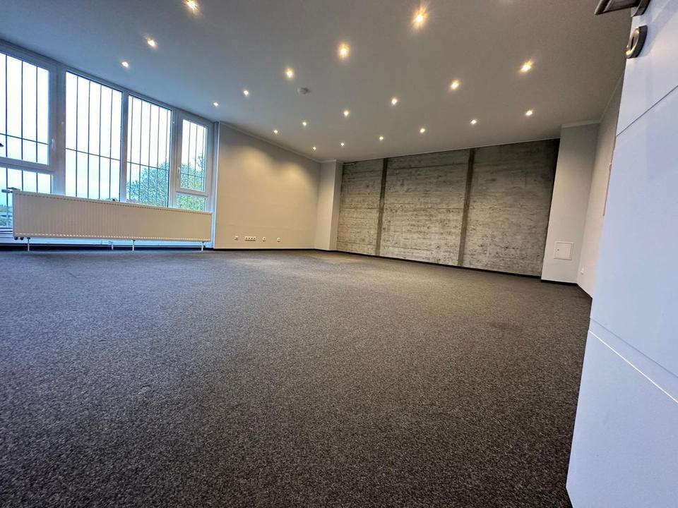 Büro/Soz. R. 206m², Lager-Produktion 750m², Freifl. >5000m² (Option + CNC Zerspanung ca.400m² – Bild 8
