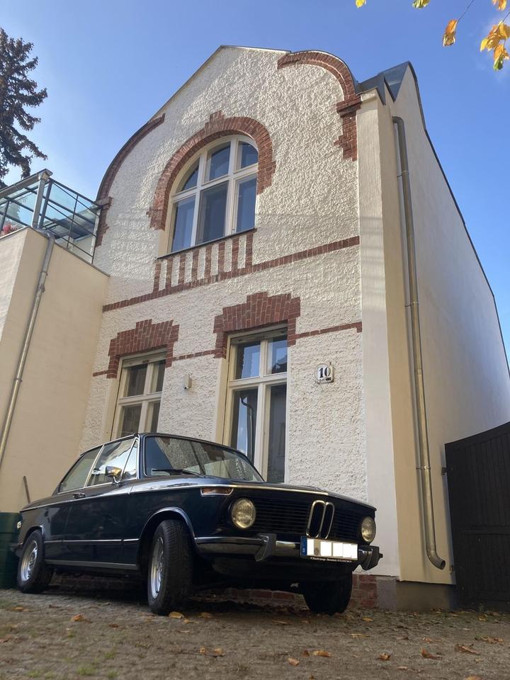 PROVISIONSFREIES JUWEL - Sanierte Altbauvilla mit großem Garten – Bild 2