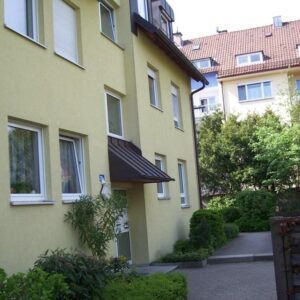 Schöne 1-Zimmer-Wohnung mit Balkon und Einbauküche - provisionsfrei - top Verkehrsanbindung