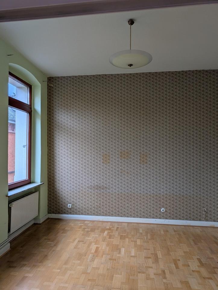 BS Innenstadtnah: 5-Zi. Altbau Wohnung im 1. OG von Privat: BLK, Stuck, Parkett, Garten – Bild 7