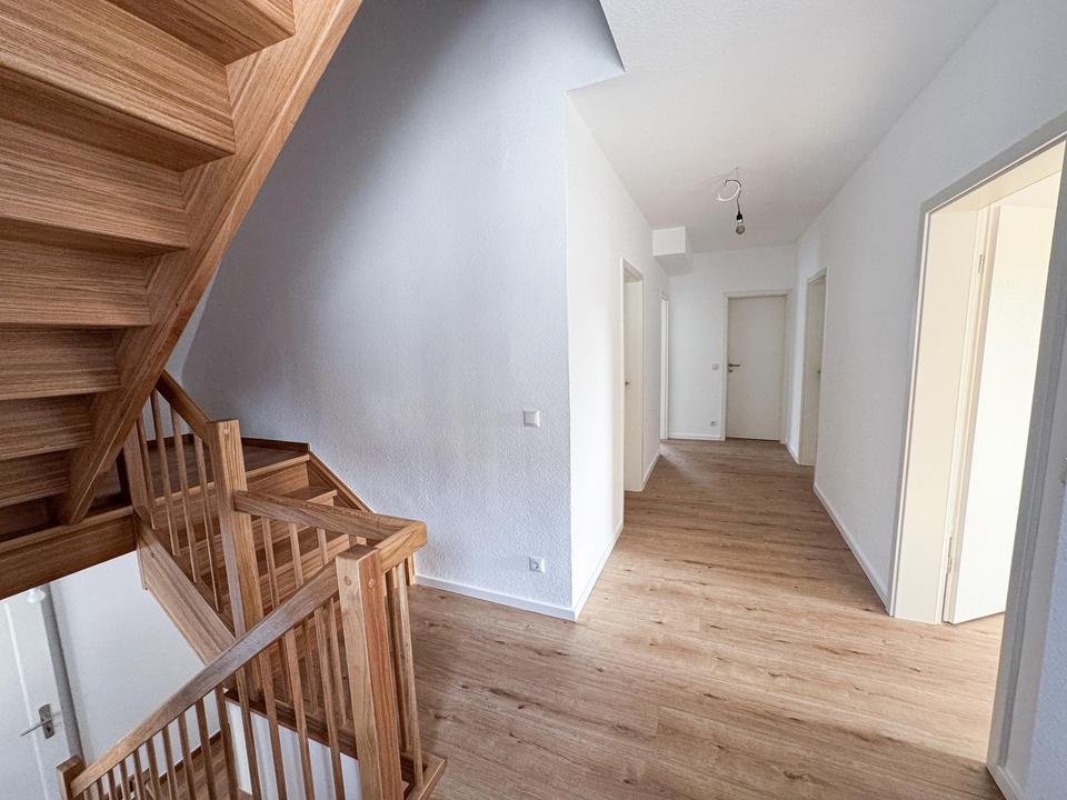 Penthouse Maisonette Wohnung mit riesiger Dachterrasse - Erstbezug nach energ. Komplettsanierung – Bild 4