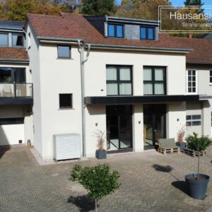 Umfangreich modernisiertes Wohngebäude mit Gewerbemöglichkeit