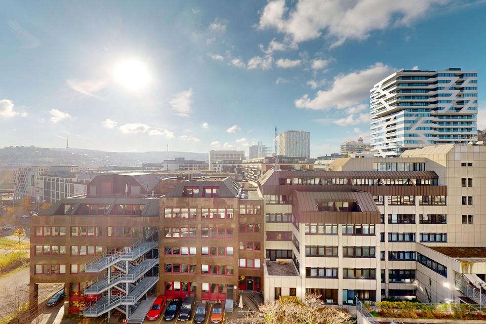 5.OG mit Fahrstuhl und unglaublichem Blick über die Stadt (provisionsfrei)