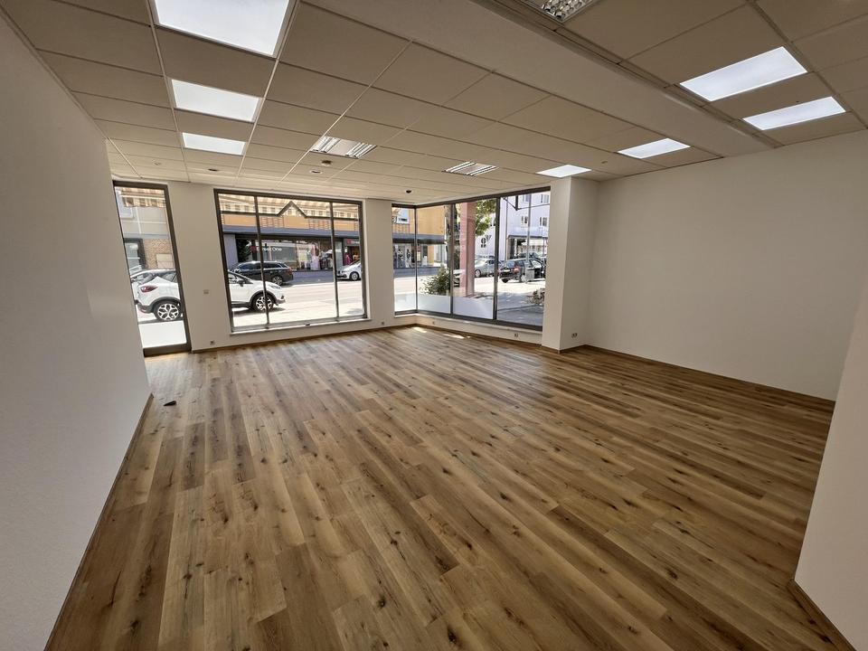 Helle Ladenfläche im Herzen von Trossingen – Bild 6