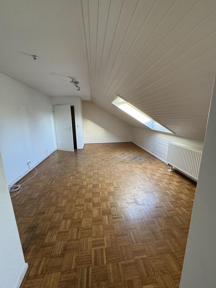Schöne 2-Zimmer Wohnung mit Balkon in Neuss (Stadionviertel) – Bild 22