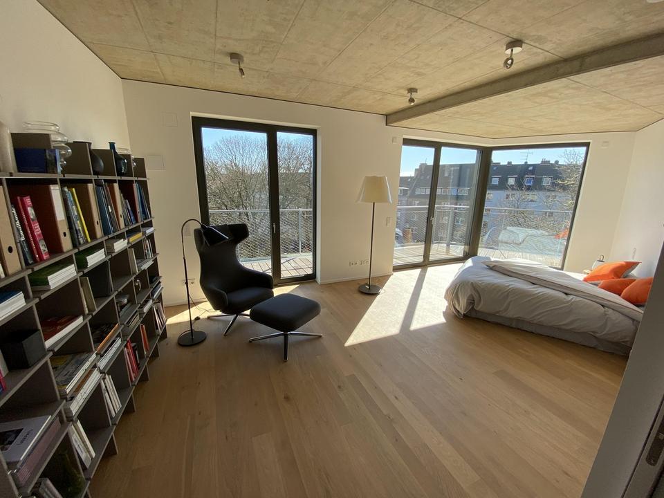 Bilker Bunker - Wohnen über den Dächern von Düsseldorf / Living above the roofs of Düsseldorf – Bild 5