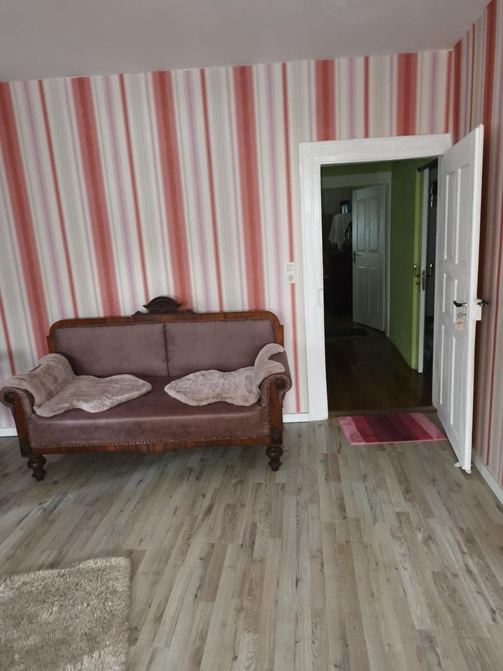 Wohnhaus mit 3 WG. und Dachterrasse für 800€ pro/ qm Ein Schnäpchen!!! – Bild 5