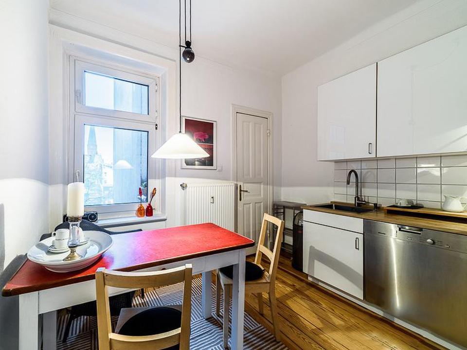 Möbliertes Apartment in Bestlage mit Balkon – Bild 7