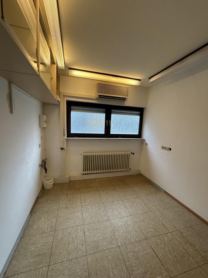 Helle Bürofläche mit optimaler Raumaufteilung in Mutterstadt mieten – Bild 11