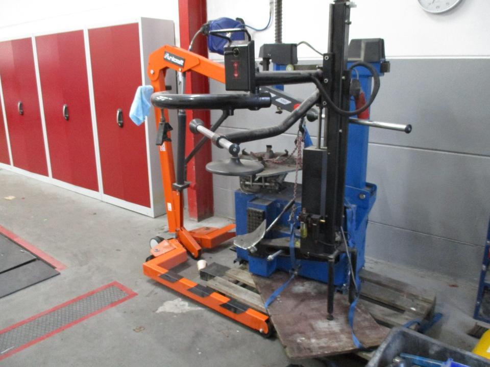 Pkw Werkstatt-KFZ-Transporter-LKw Werkstatt mit Autoplatz – Bild 14