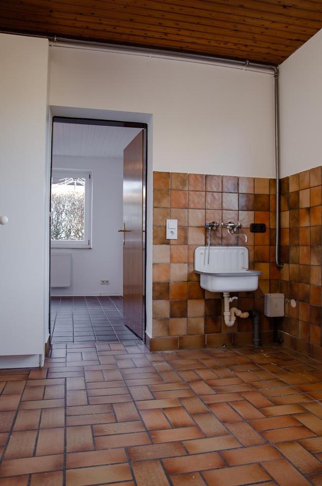 Großzügiger Bungalow mit Einliegerwohnung – Bild 20