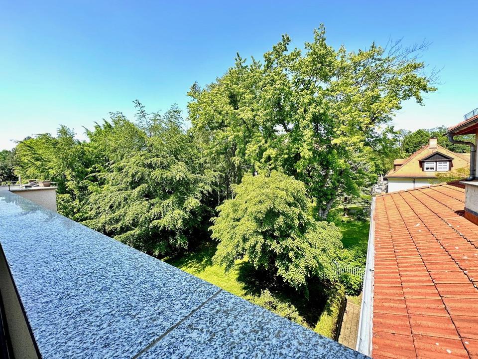 Aussergewönlich Wohnen 2-R- Galerie möbliert mit Dachterrasse Traumküche Lift u.TG ! – Bild 19