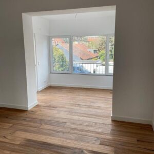 Bad Soden 132 QM Kernsaniert in einem 2 Familien Haus