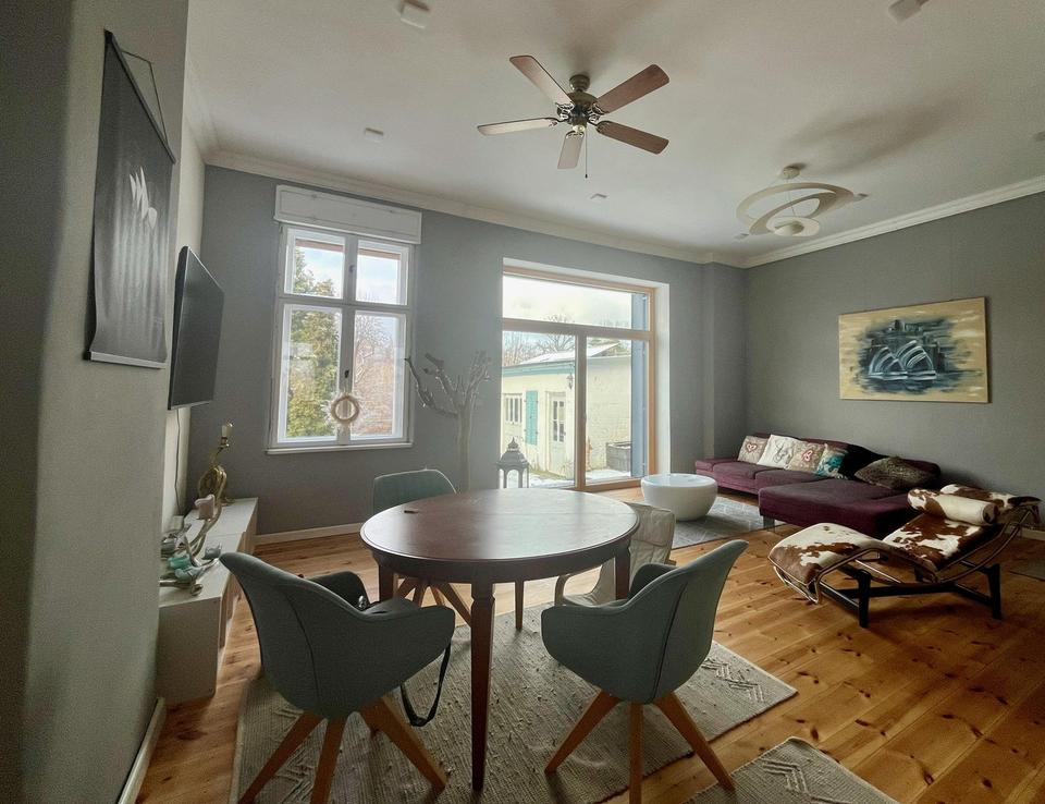 PROVISIONSFREIES JUWEL - Sanierte Altbauvilla mit großem Garten – Bild 4