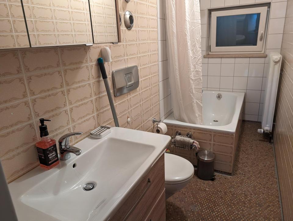 Ulm-West (Söfl.), 2,5 - Zi - Whg, ruhig, möbliert und ausgestattet – Bild 6