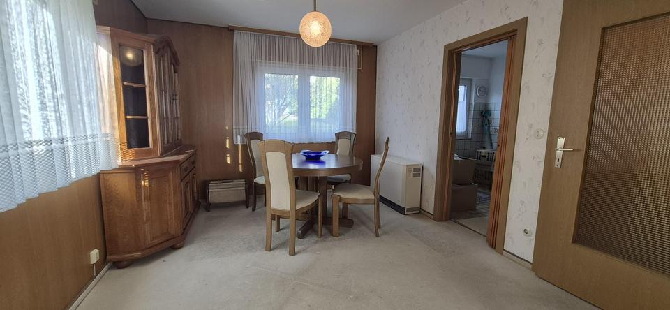 Sehr gepflegtes Ein-/ Zweifamilienhaus in Lomersheim, Garten, Balkon, Garage, – Bild 14