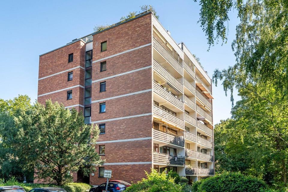 Attraktive, helle 2-Zimmer-Wohnung mit sonnigem West-Balkon und Fernblick