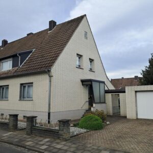 Schöne Doppelhaushälfte in Alsdorf