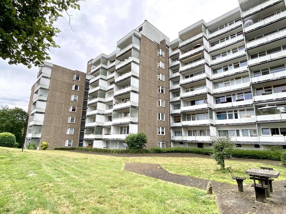 Attraktive, helle 2-Zimmer-Wohnung mit Einbauküche, Balkon und Stellplatz – Bild 6