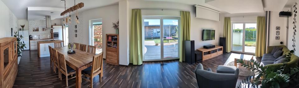 Architektenhaus (KfW 40) mit Schwimmteich + Nebengebäude ( 78 m²)+Solar – Bild 31