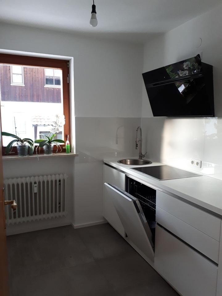 Wohnen wo andere Urlaub machen, renovierte 2 Zimmer EG Wohnung – Bild 4