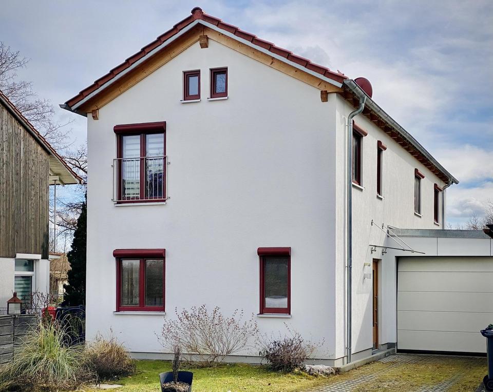 Nachhaltiges Architektenhaus im Grünen