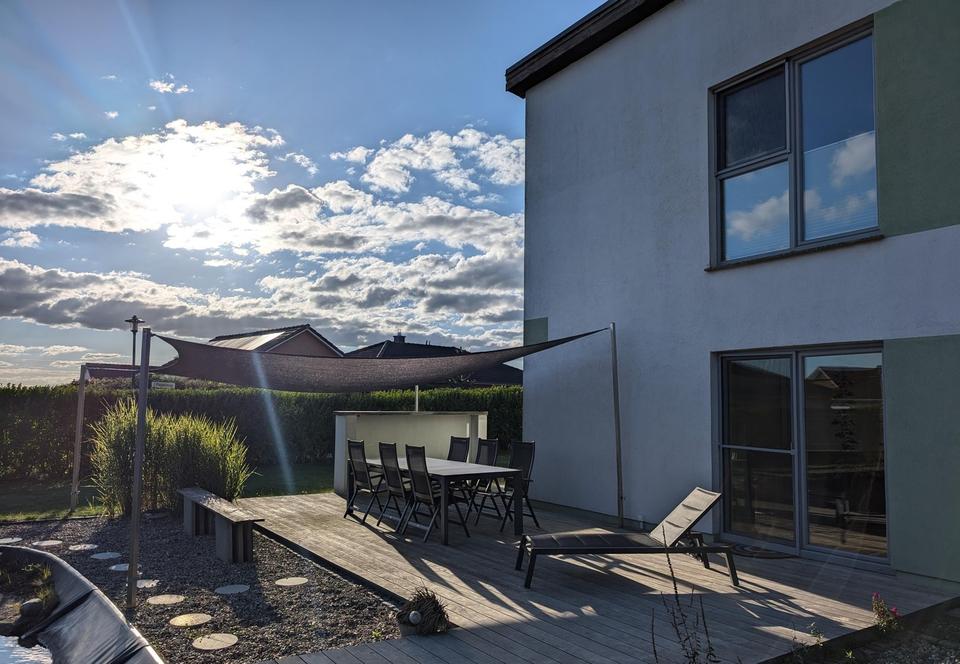 Architektenhaus (KfW 40) mit Schwimmteich + Nebengebäude ( 78 m²)+Solar – Bild 8