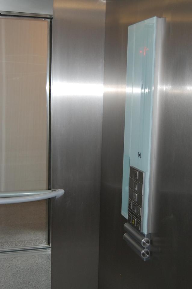 Barrierefreie Traumwohnung mit drei Balkonen und Panoramablick – Bild 10