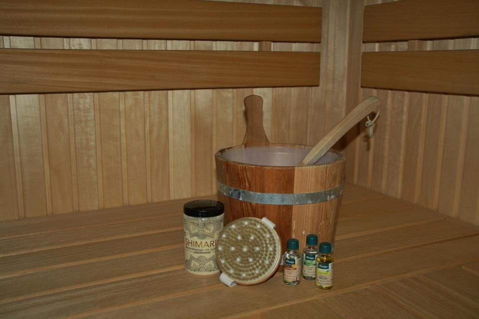 Architektenhaus (KfW 40) mit Schwimmteich + Nebengebäude ( 78 m²)+Solar – Bild 34